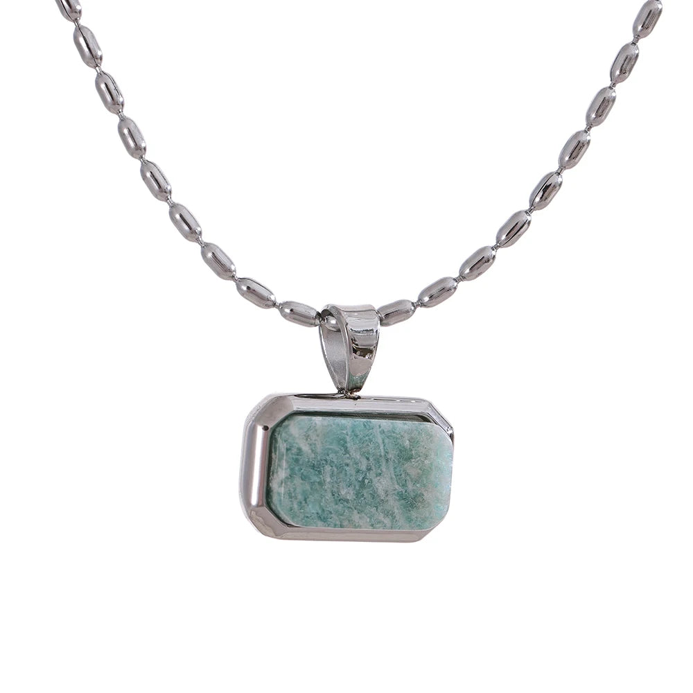 Faye Necklace