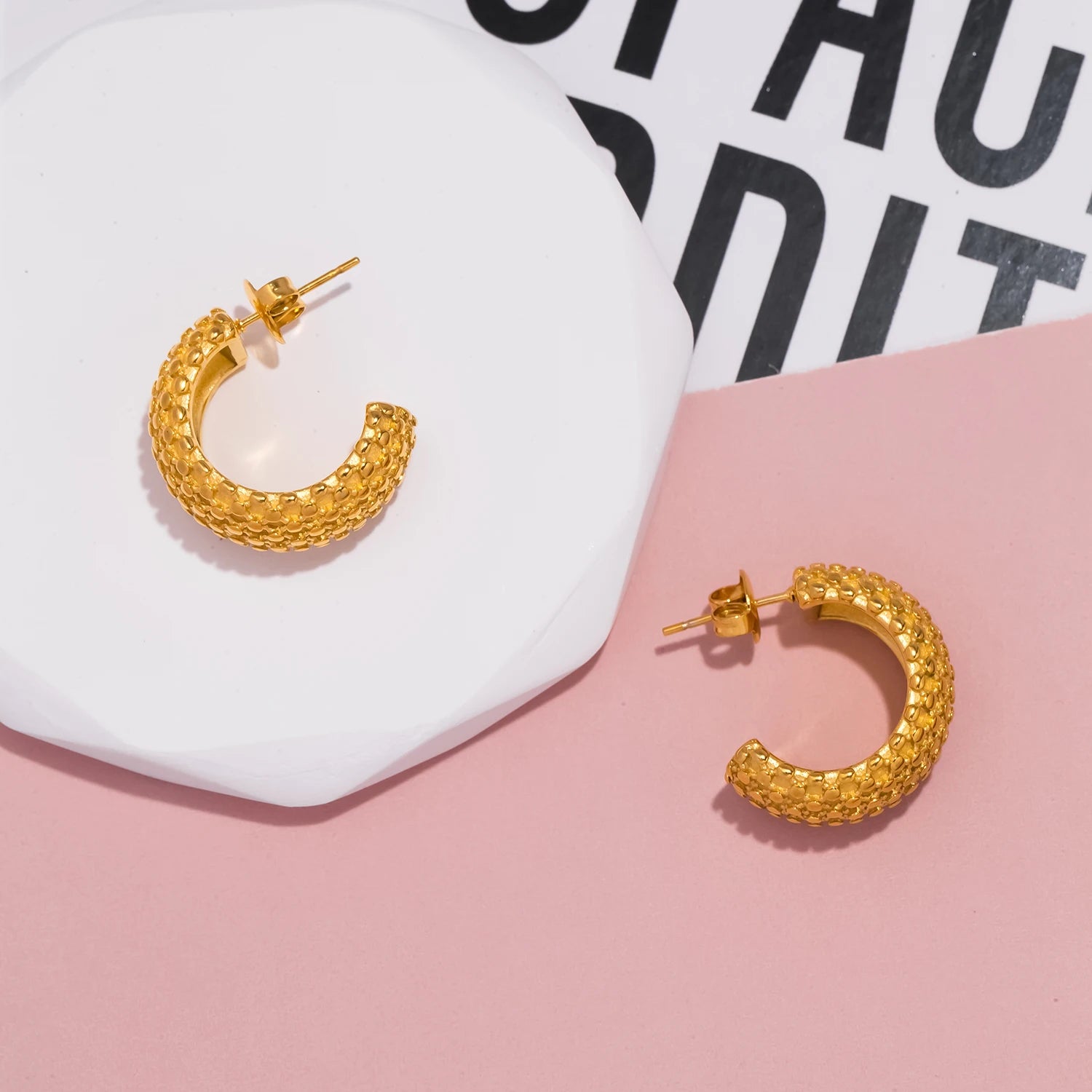 Kruz Earrings