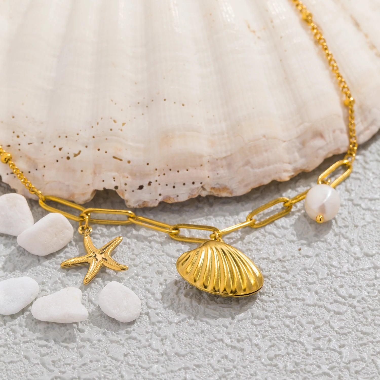 Starfish Pearl Necklace