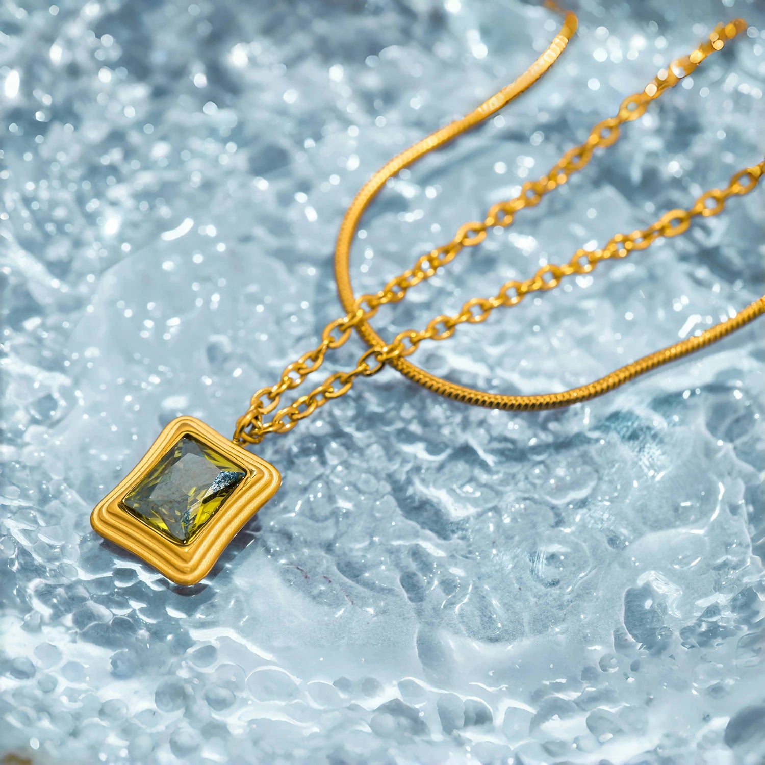 Astel Necklace