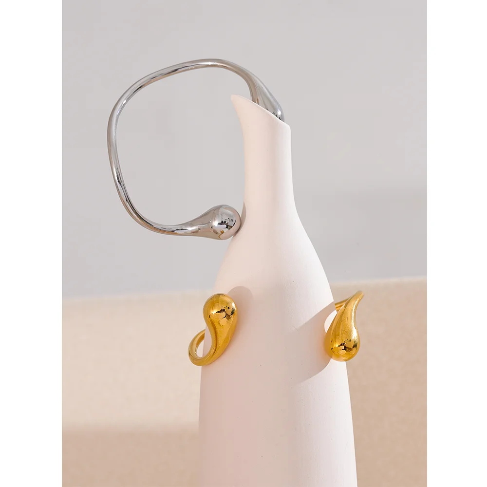 Rina Bracelet