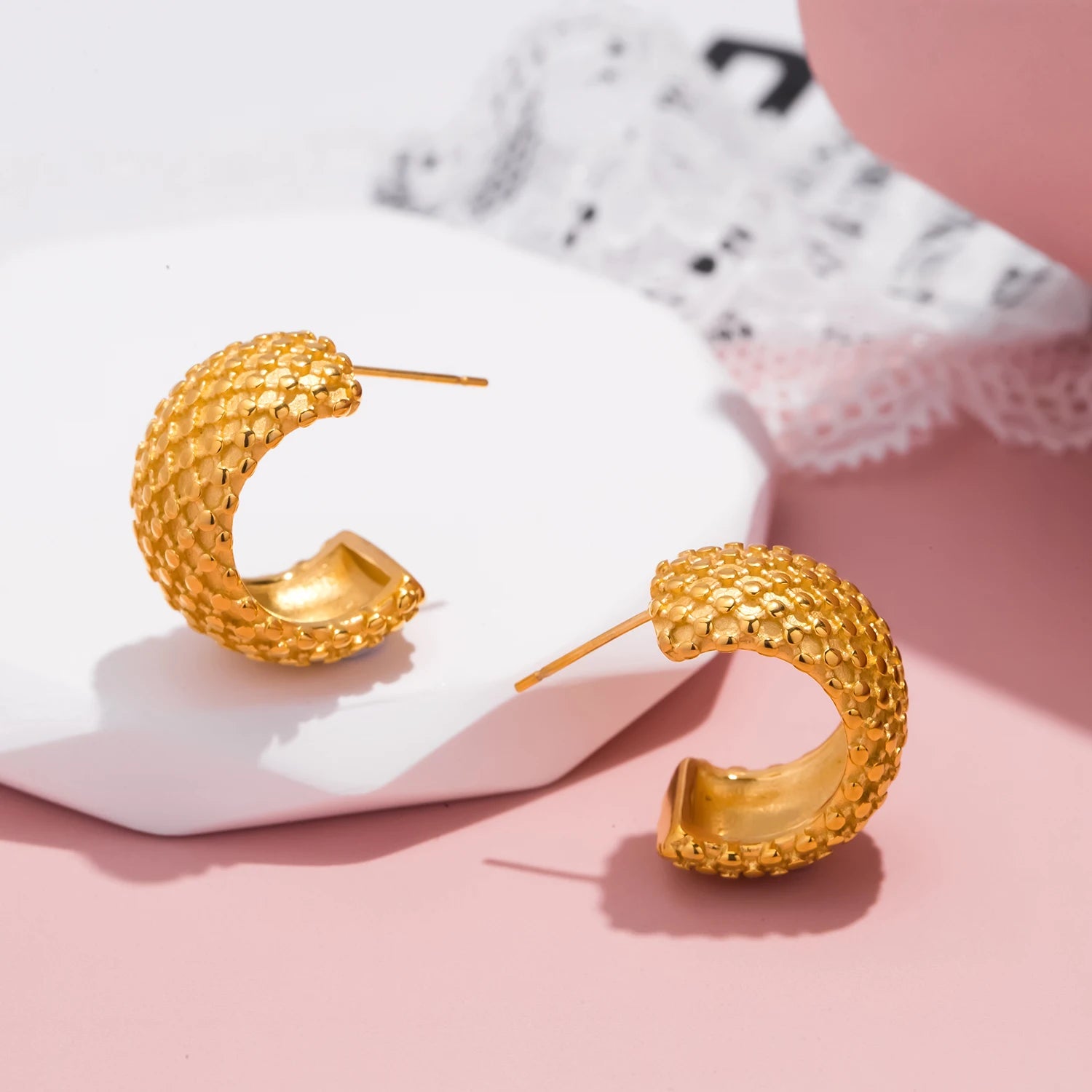 Kruz Earrings