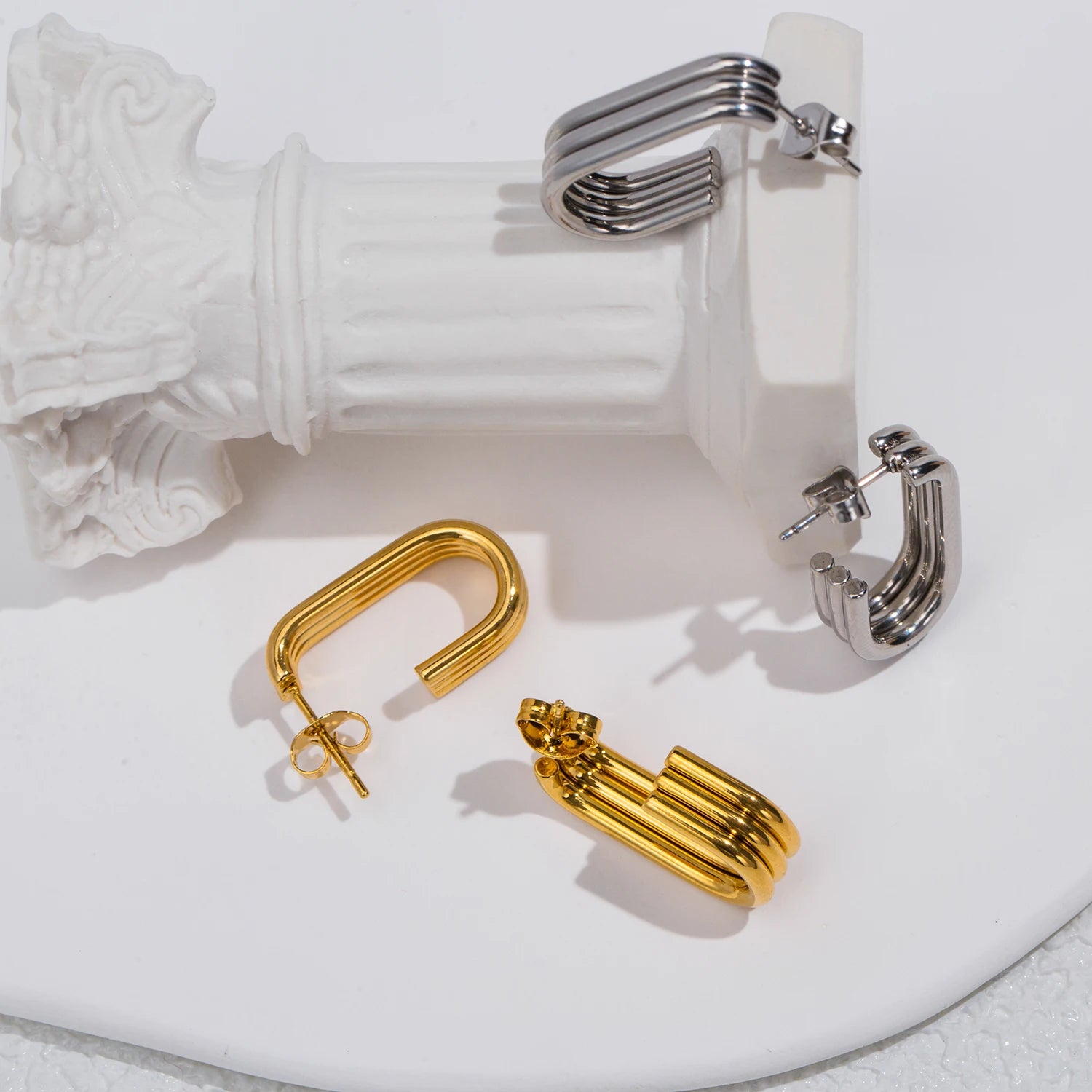 Vesa Earrings