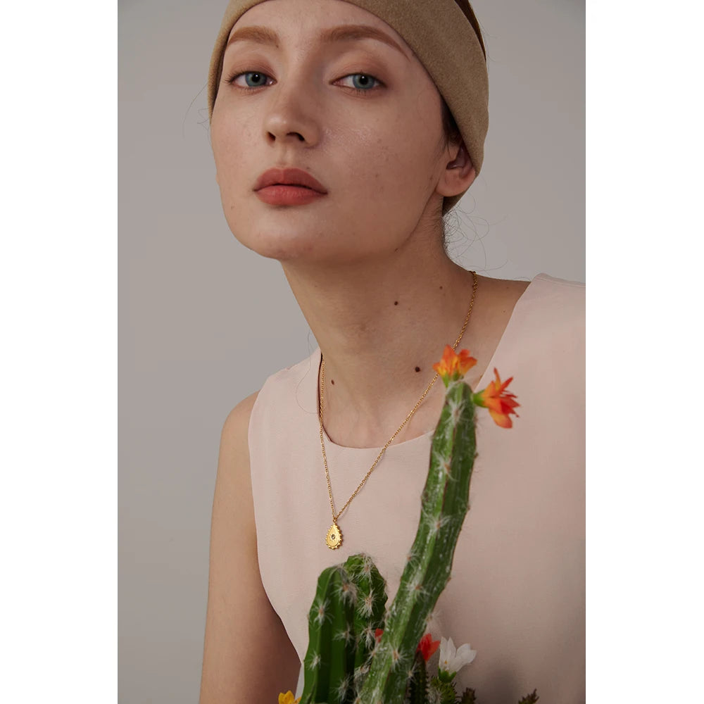 Halo Necklace