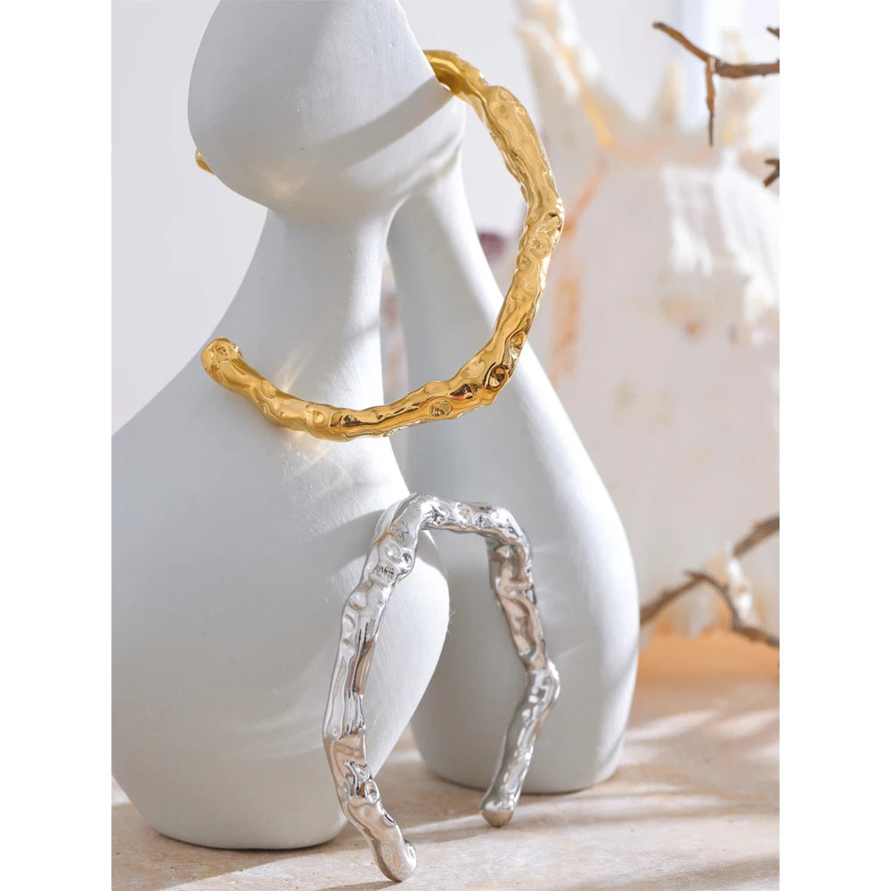 Avia Bracelet