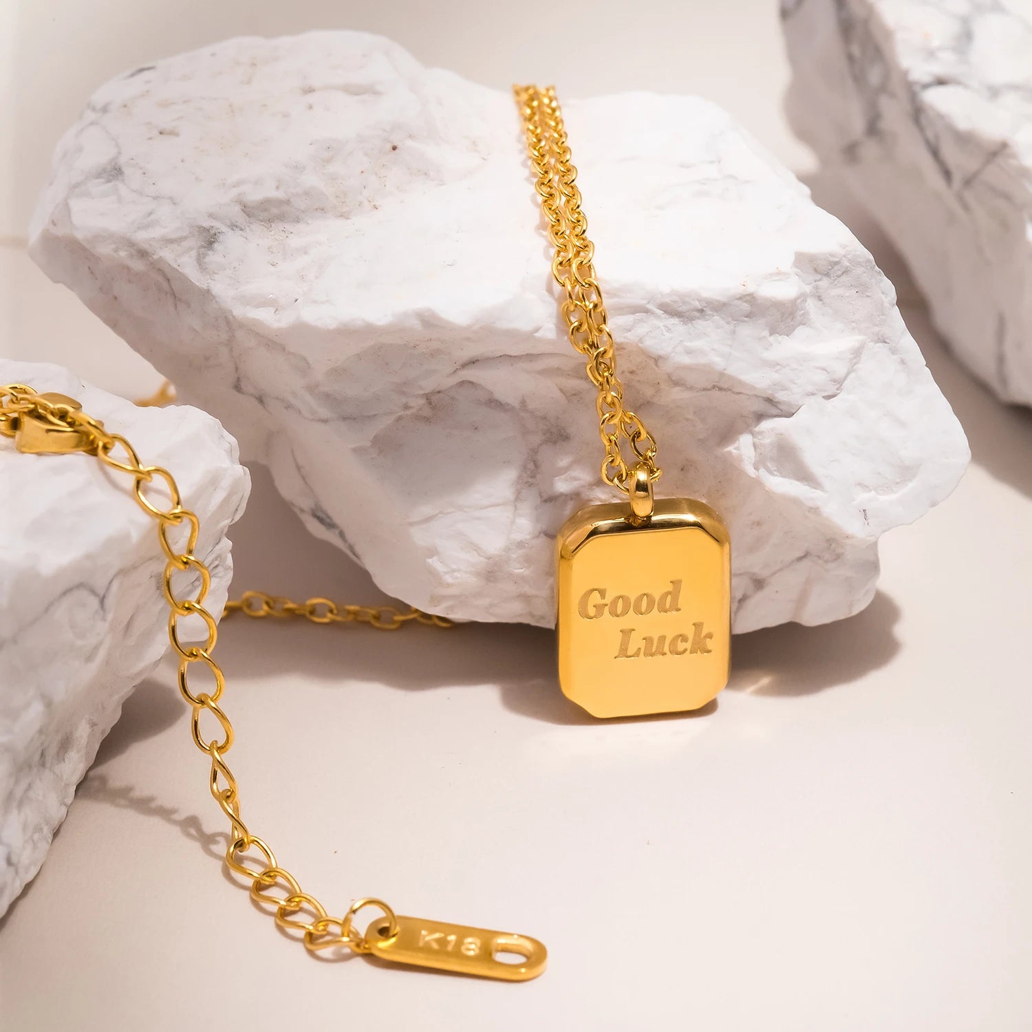 Amira Necklace
