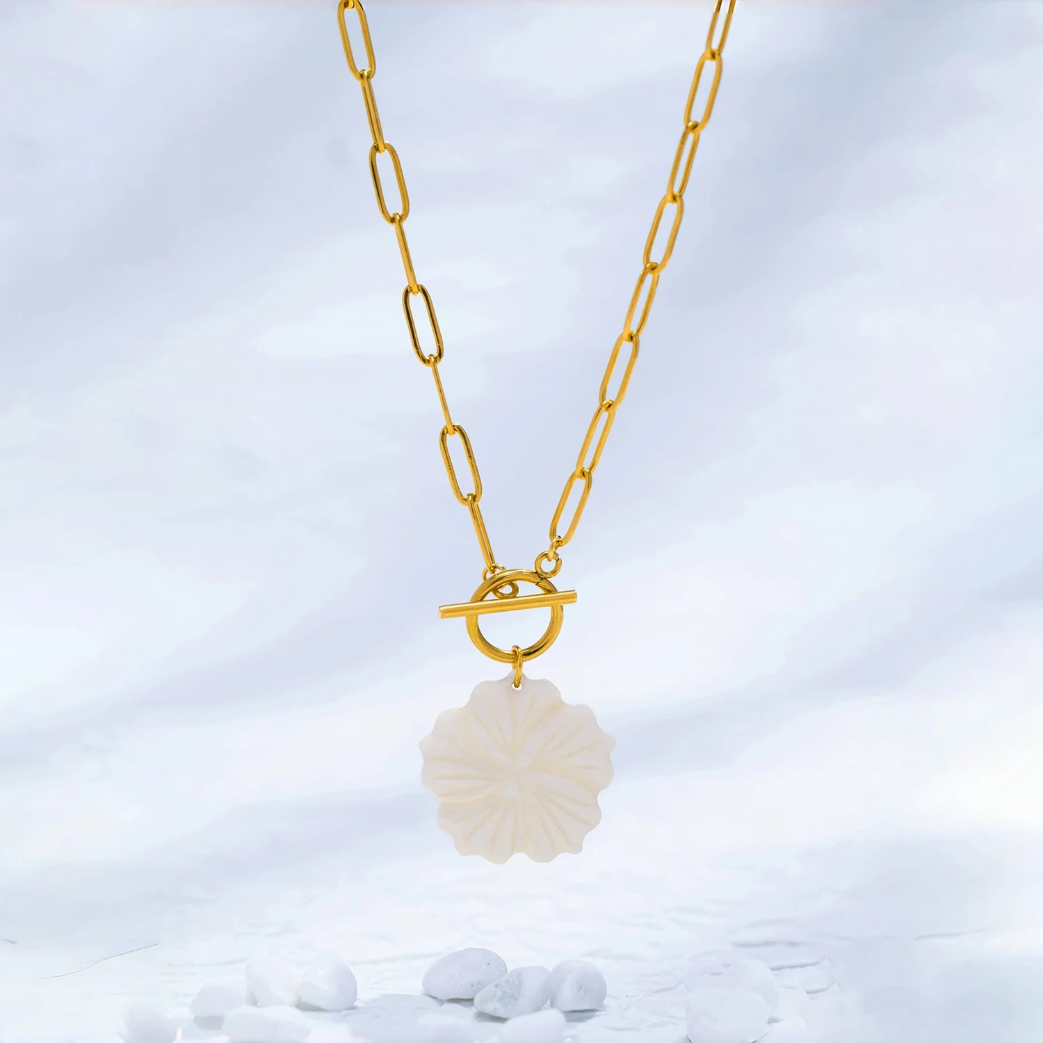 Elaya Necklace