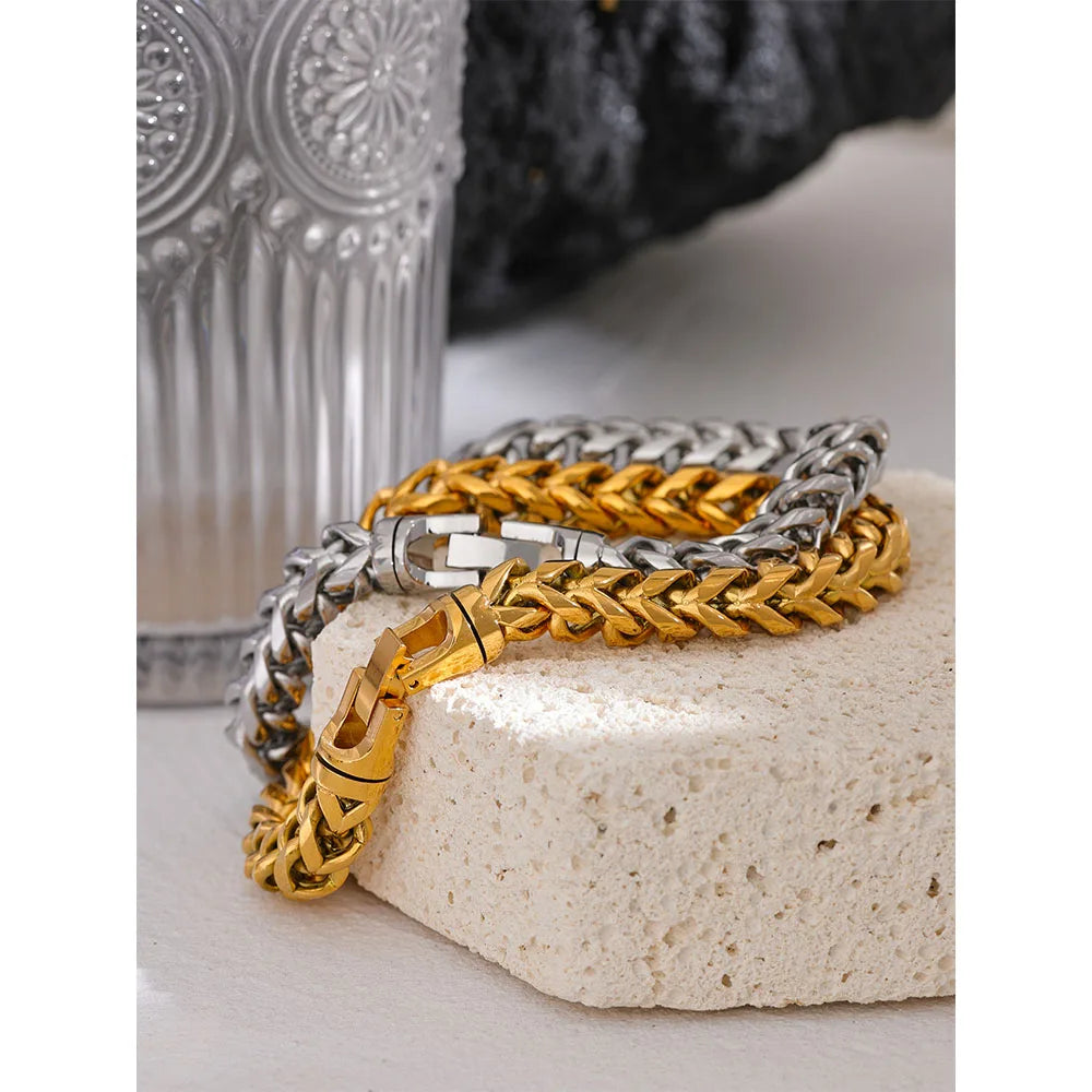 Shadowlace – Bracelet