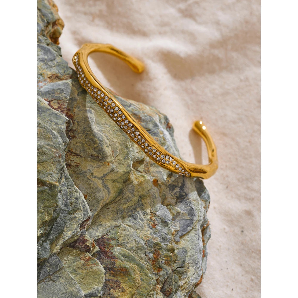 Eclipse Glow – Bracelet
