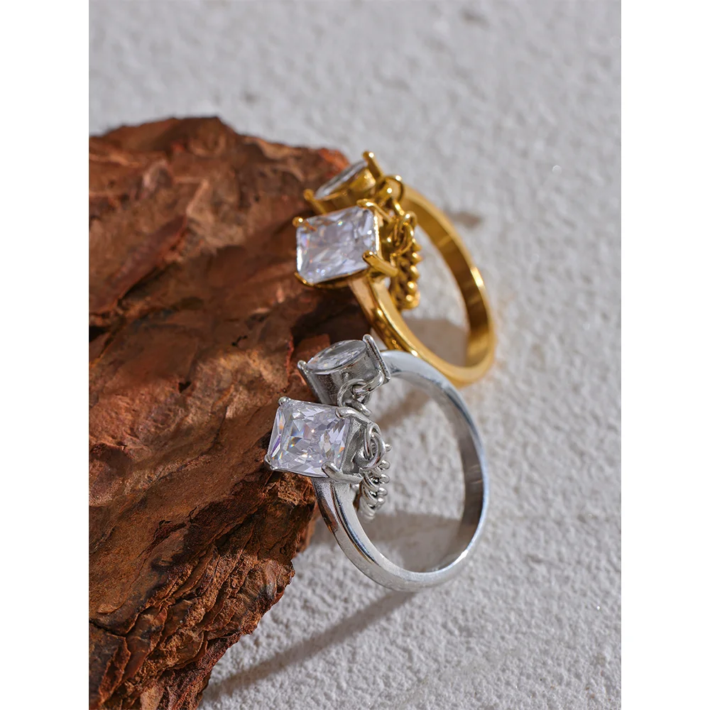 Aurora Thorn – Ring