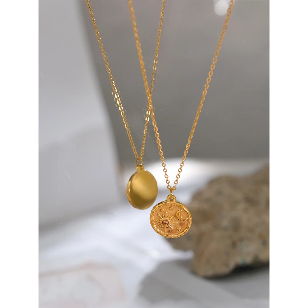 Glint Necklace