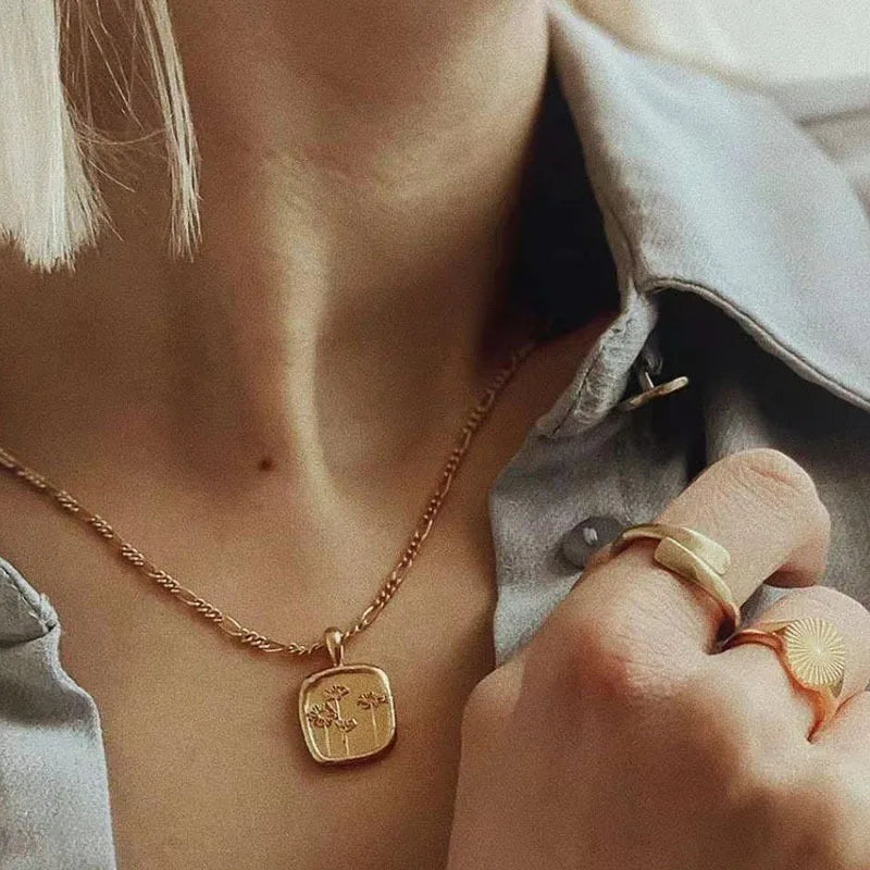 Tyra Necklace