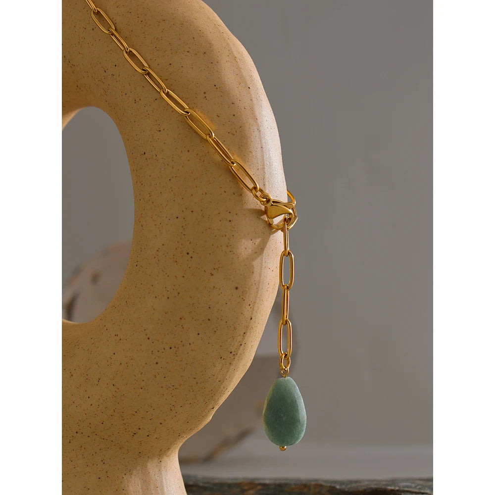 Noira Necklace