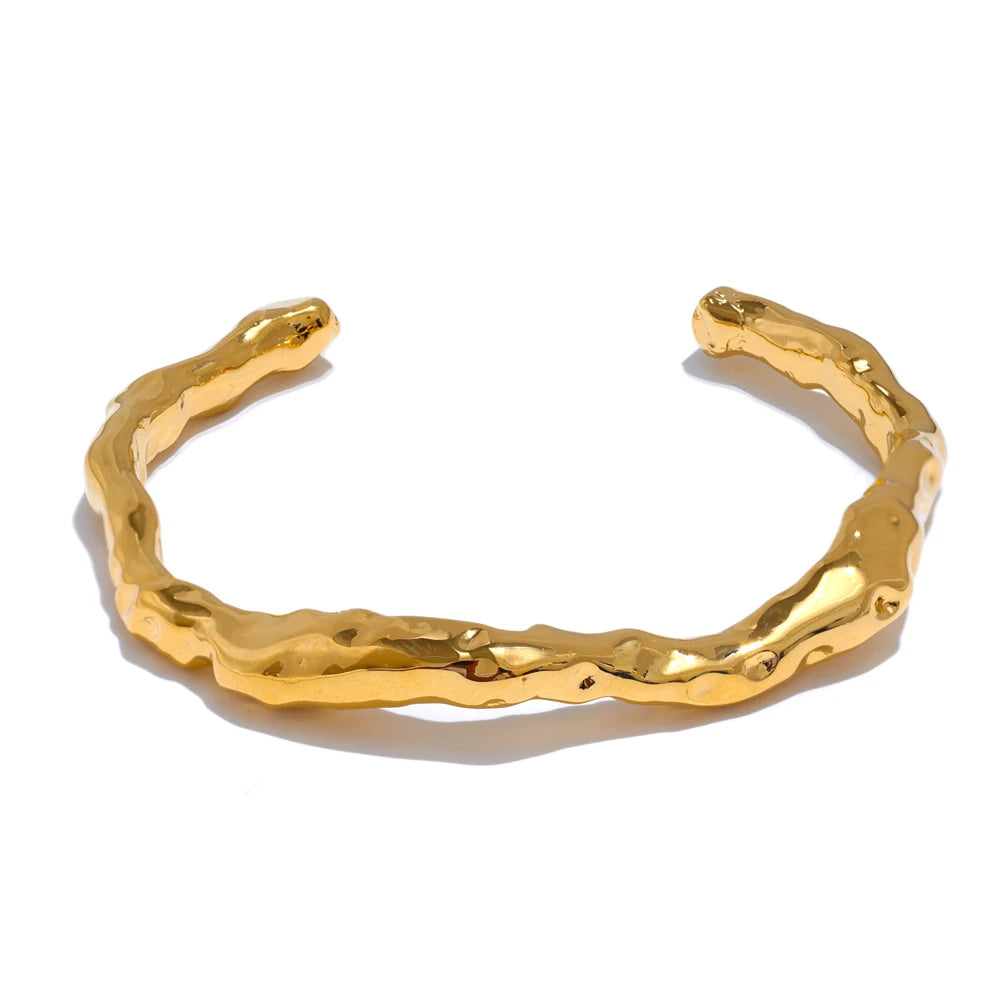 Avia Bracelet