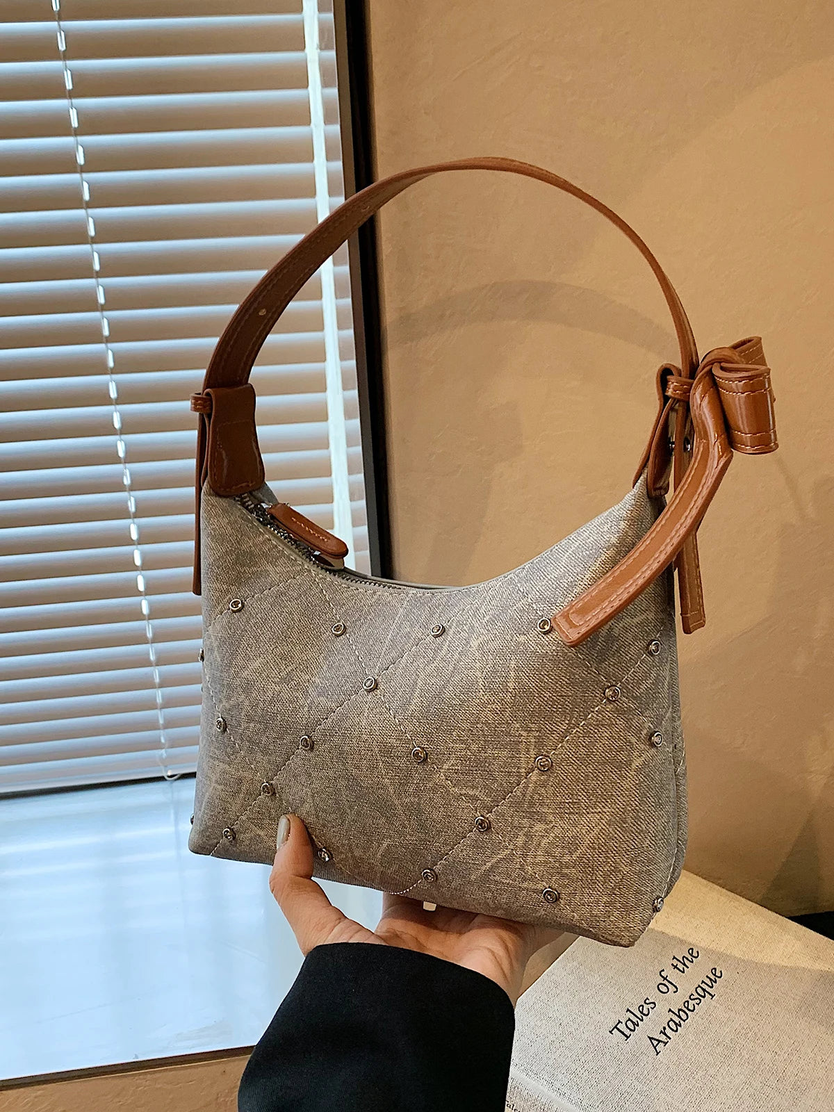 Luna Shoulder Bag