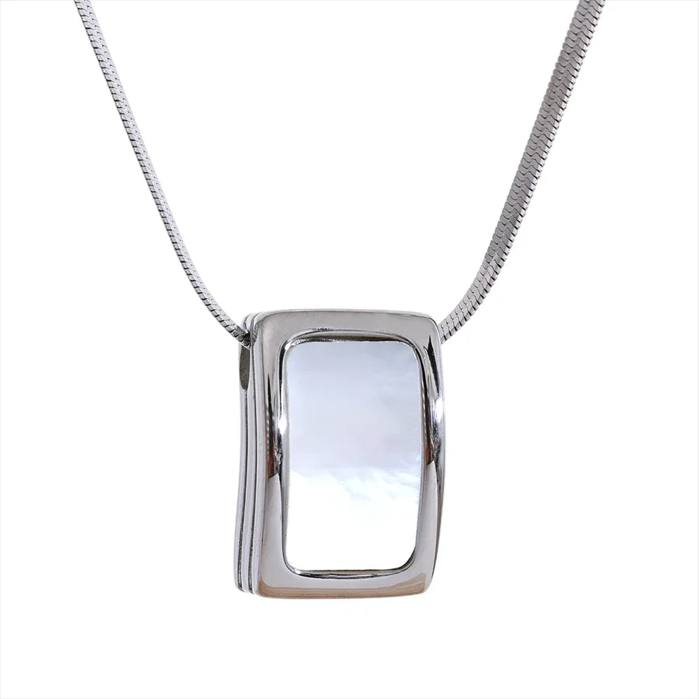 Haze Necklace