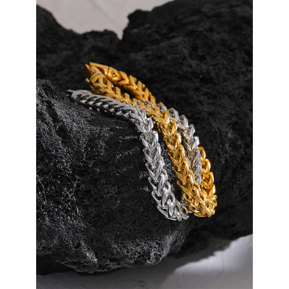 Shadowlace – Bracelet