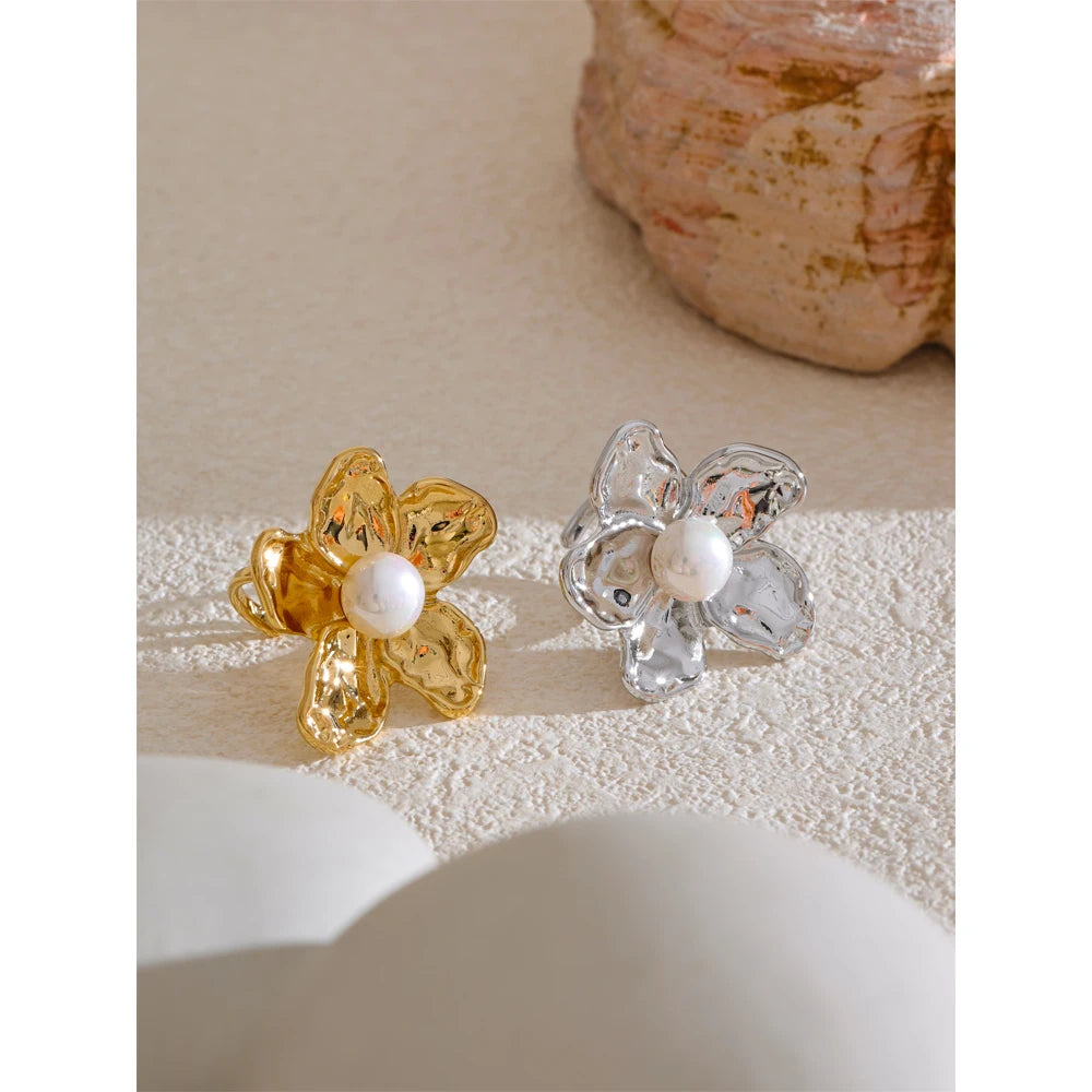 Vaela Ring