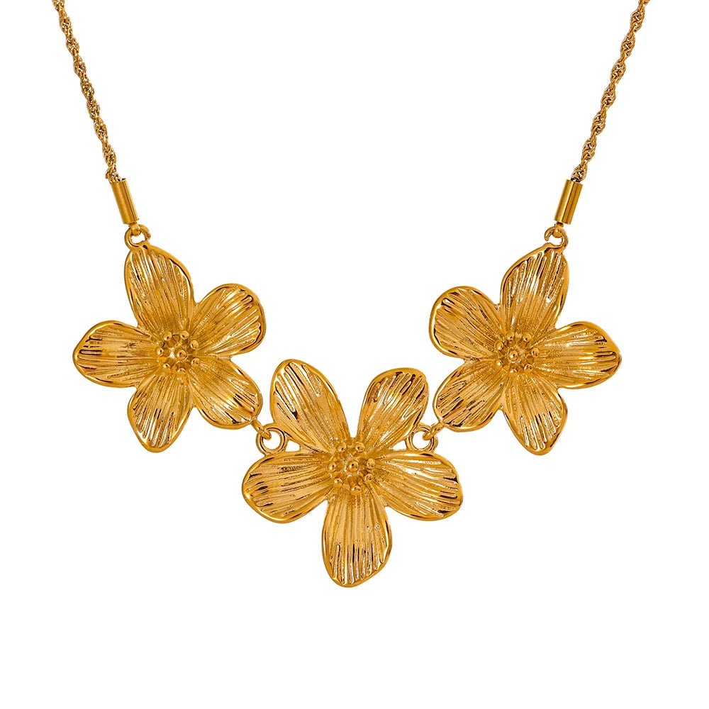 Lush Necklace