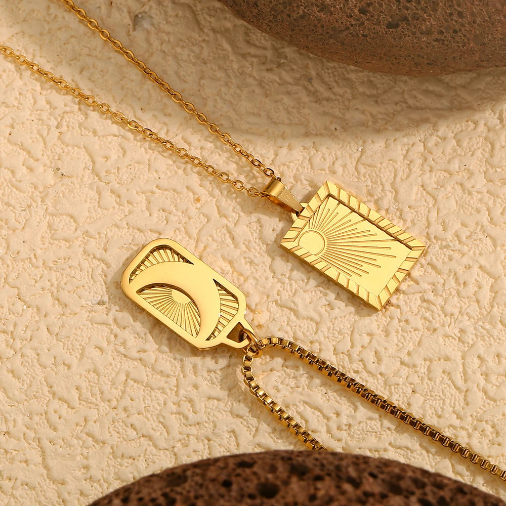 Moon Pendant necklace