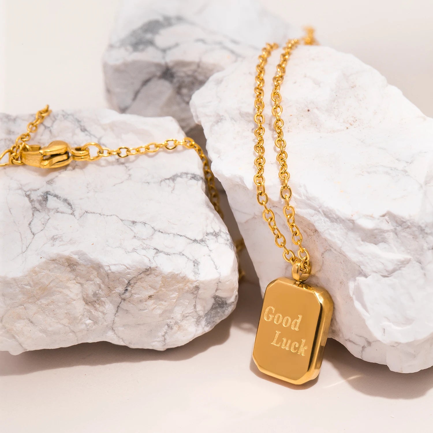 Amira Necklace