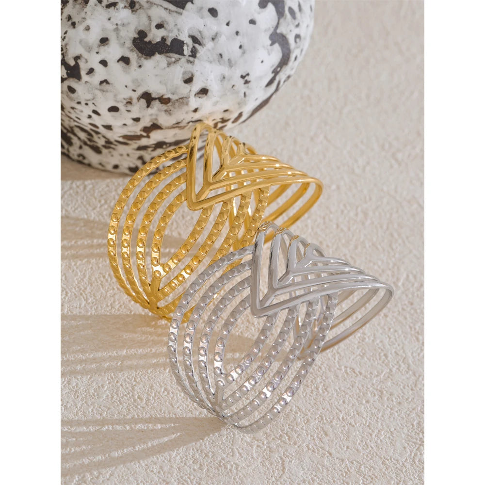 Line Bracelet