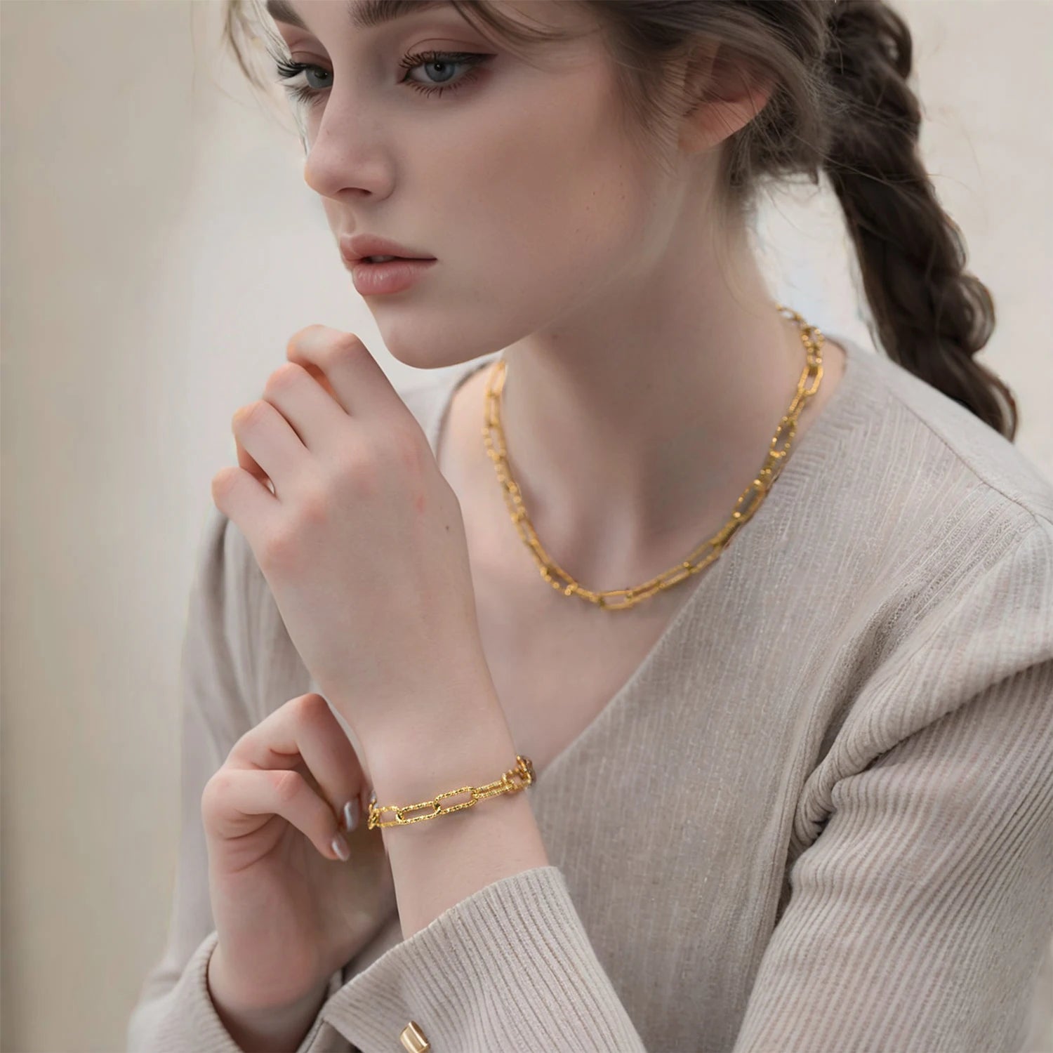 Jaxx Necklace