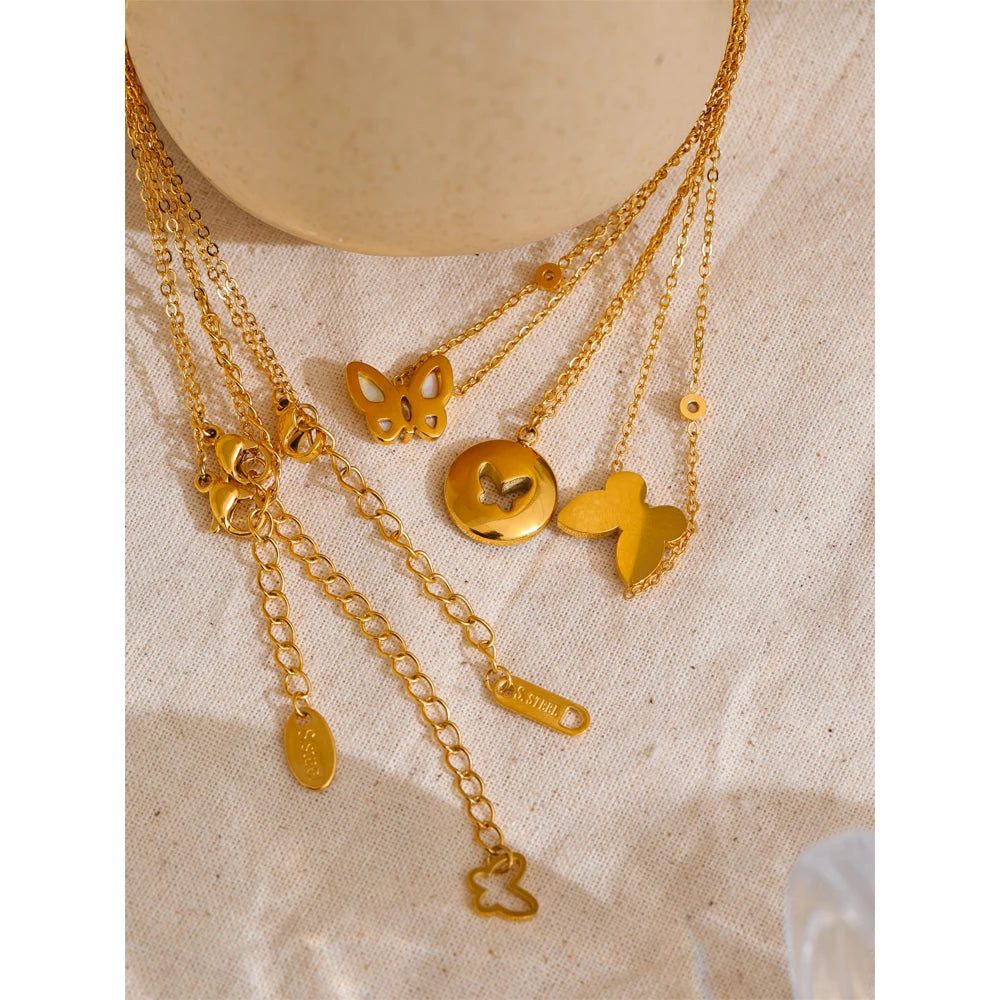 Belle Necklace