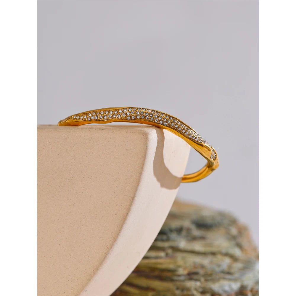 Eclipse Glow –  Bracelet