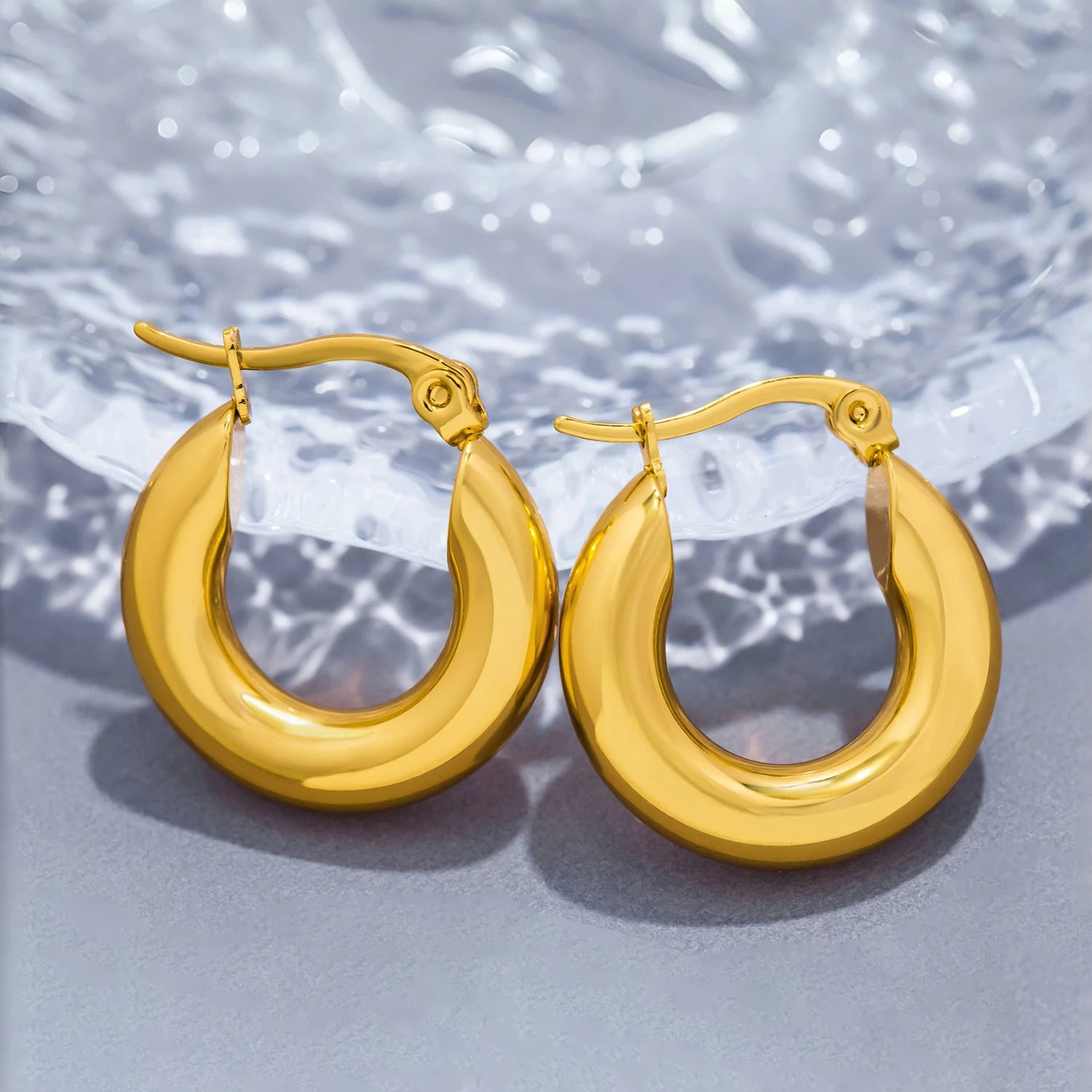 Moira Oval Earrings
