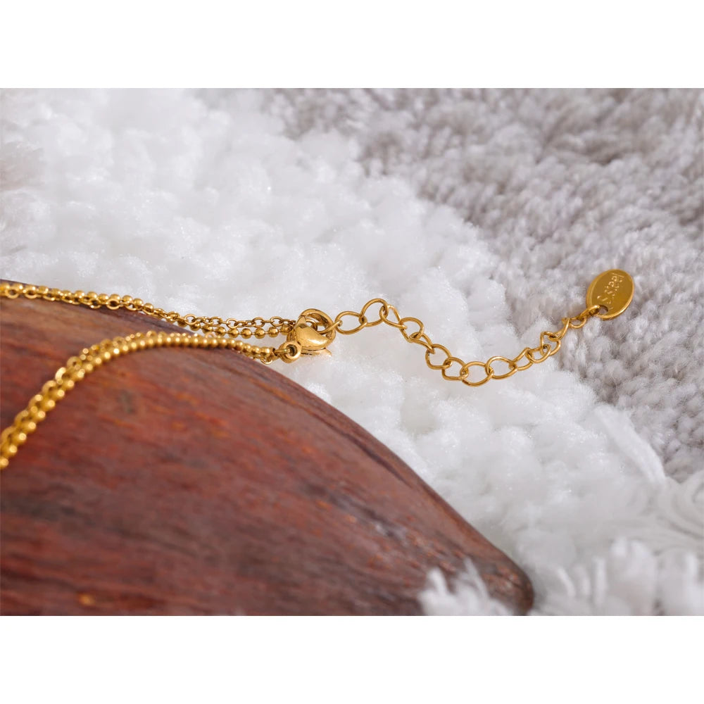 Lux Necklace