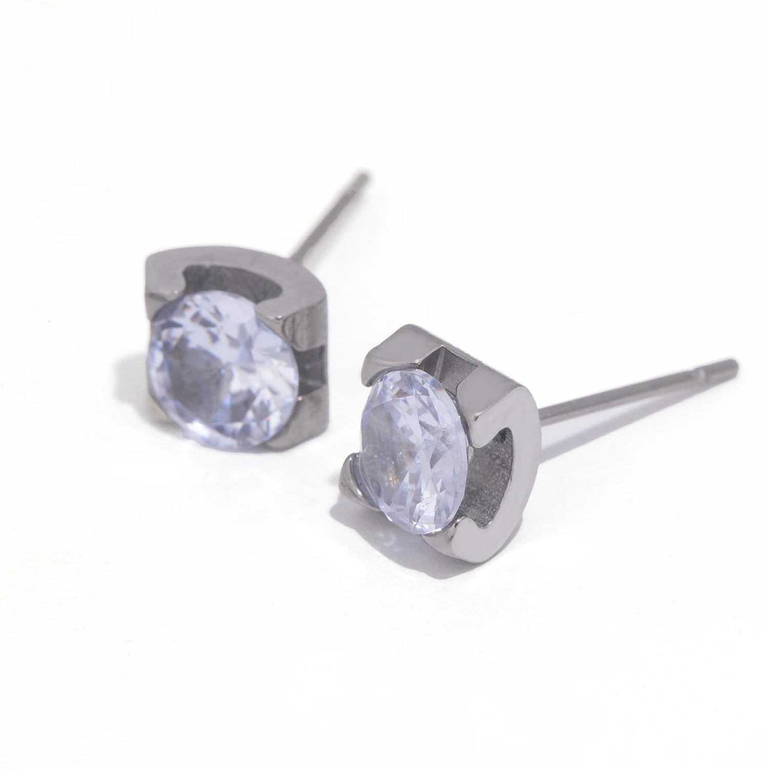 Seya Stud Earrings