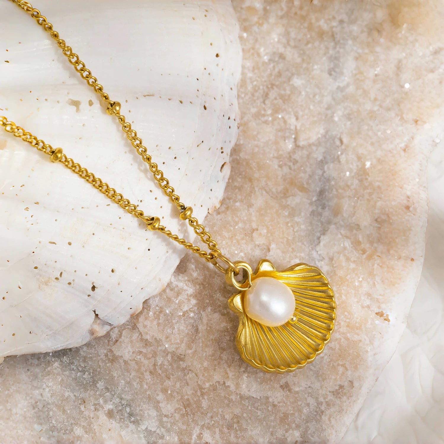 Pearl Pendant Necklace