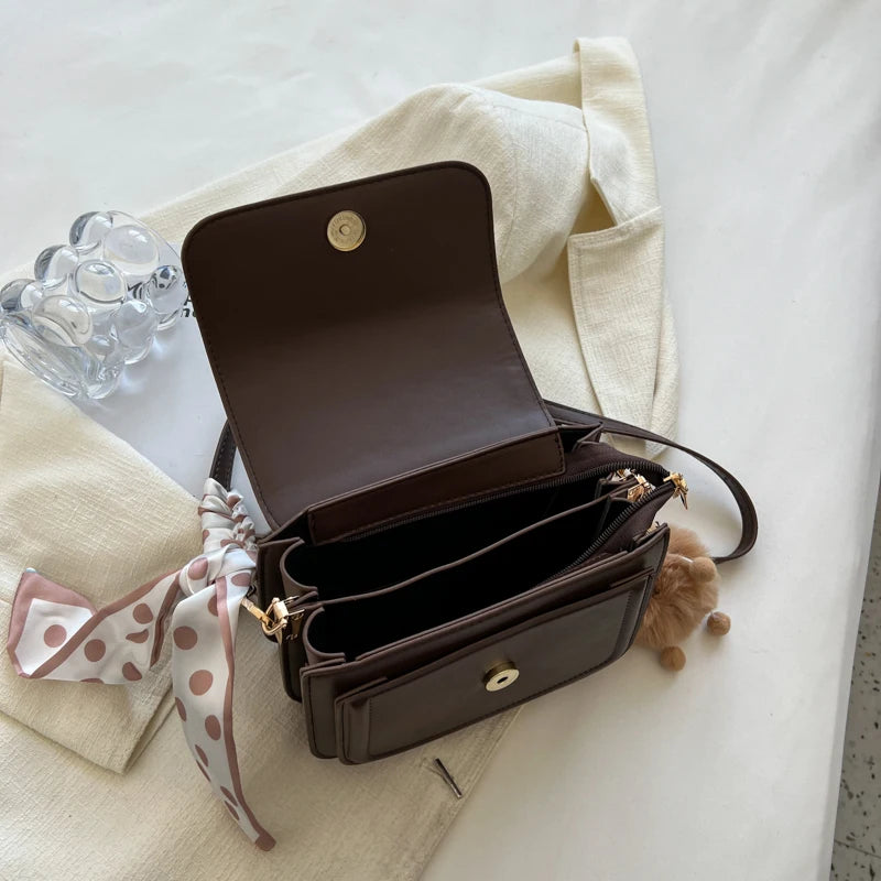 The Signature Box Bag