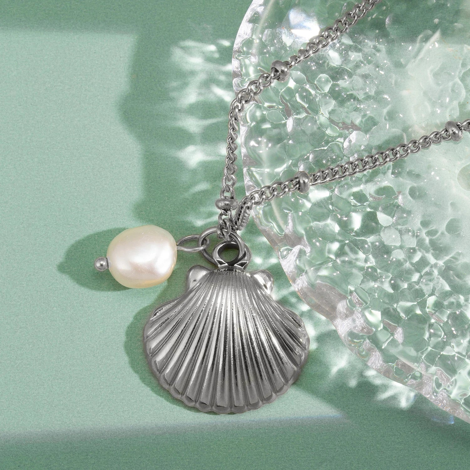 Pearl Pendant Necklace